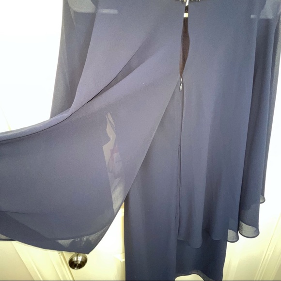 Vince Camuto Chiffon Cape Back Shift Dress NAVY 2 - Picture 7 of 17